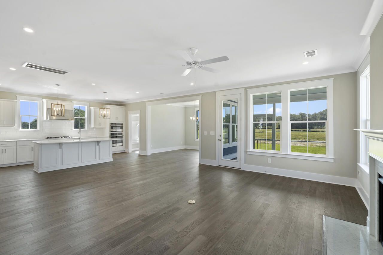 2031 Riverbend Drive Photo 17