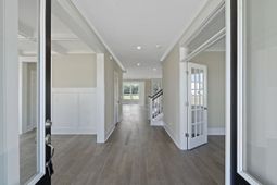 2031 Riverbend Drive photo 4