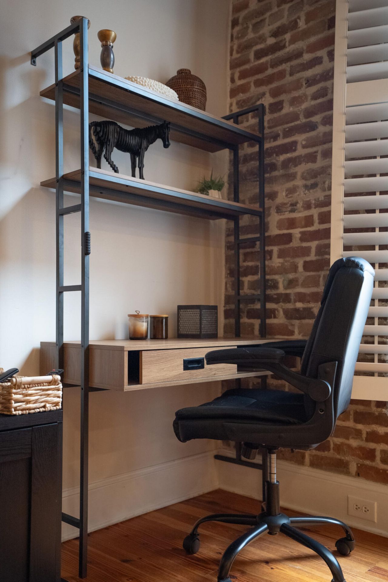 377 King Street Photo 26