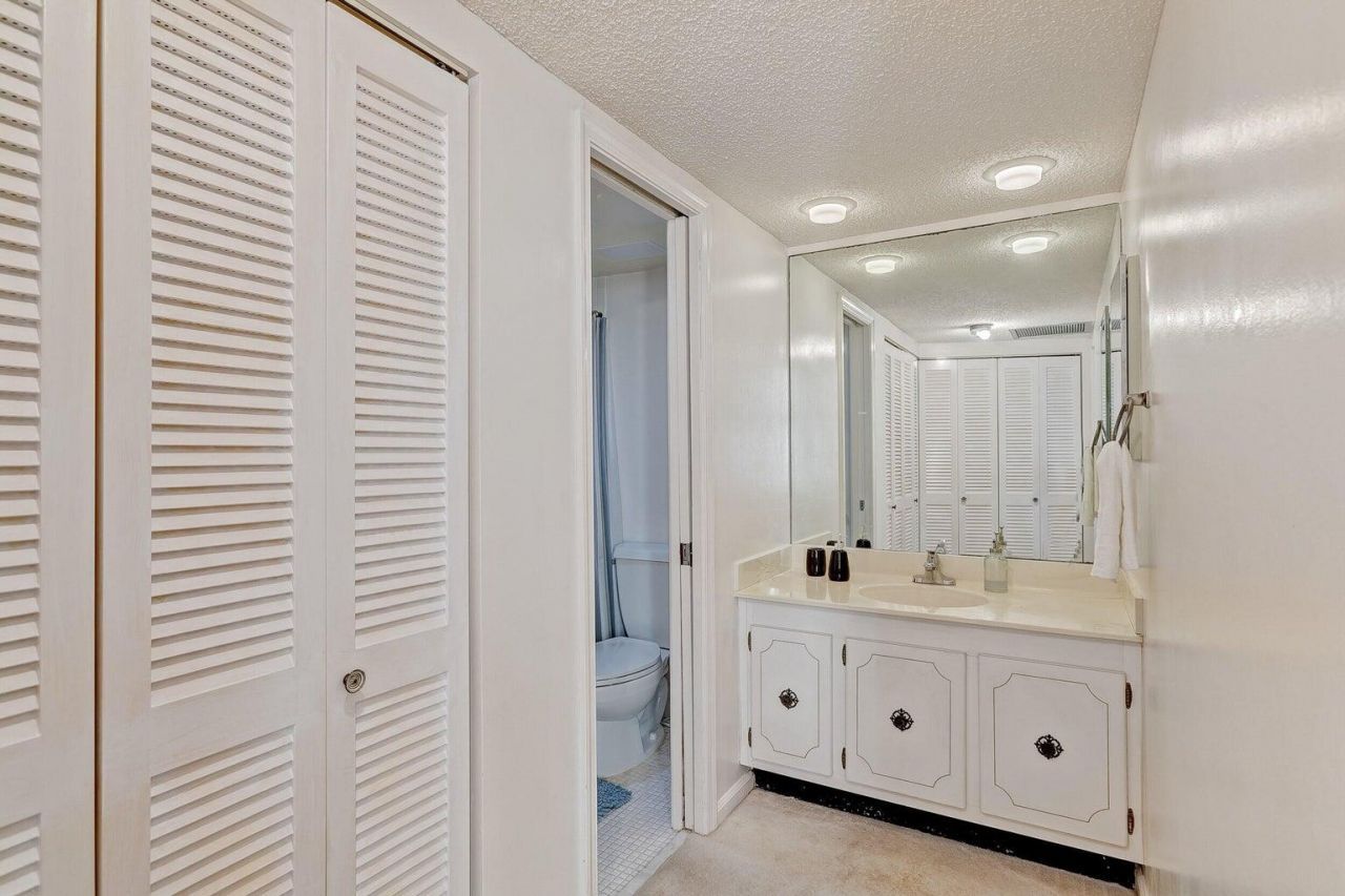 2800 N Ocean Drive, Unit B - 6d, Singer Island, FL 33404 Photo