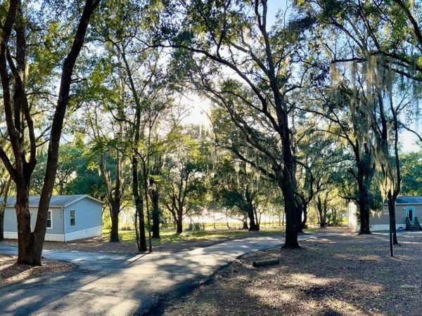 10135 N EM EN EL GROVE ROAD, LEESBURG, FL 34788