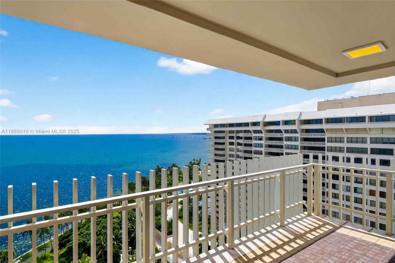 3 Grove Isle Dr, Unit C1802, Coconut Grove, FL 33133 Photo