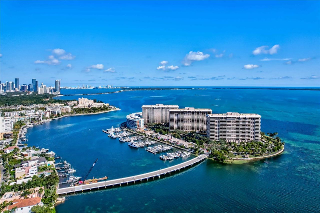 3 Grove Isle Dr, Unit C1802, Coconut Grove, FL 33133 Photo