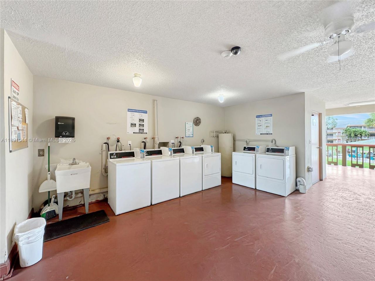 5300 Washington St, Unit O224, Hollywood, FL 33021 Photo