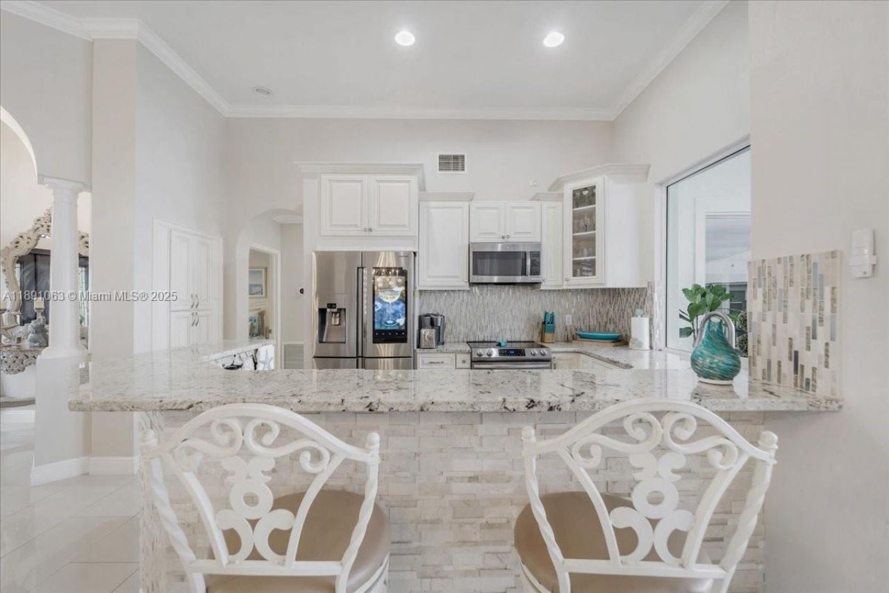 4213 NW 28th St, Cape Coral, FL 33993 Photo