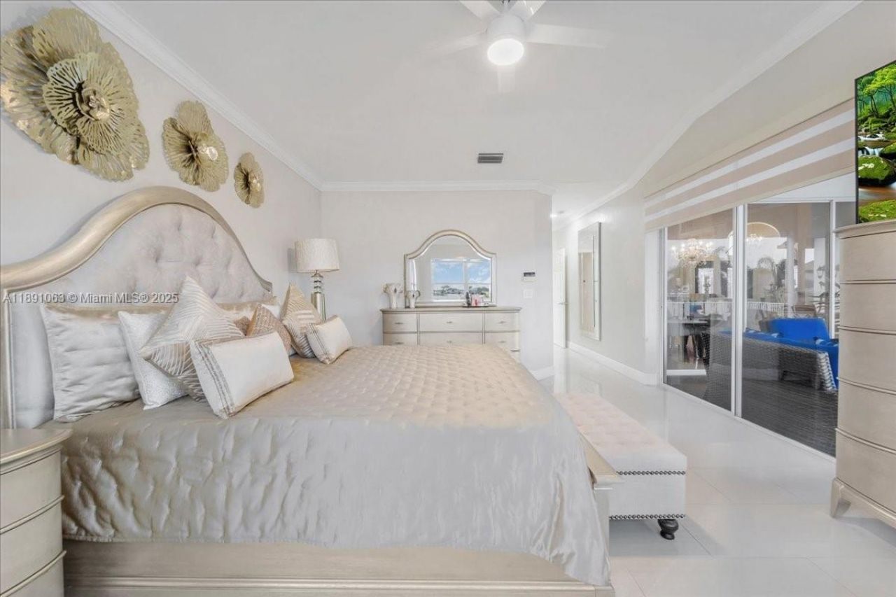 4213 NW 28th St, Cape Coral, FL 33993 Photo