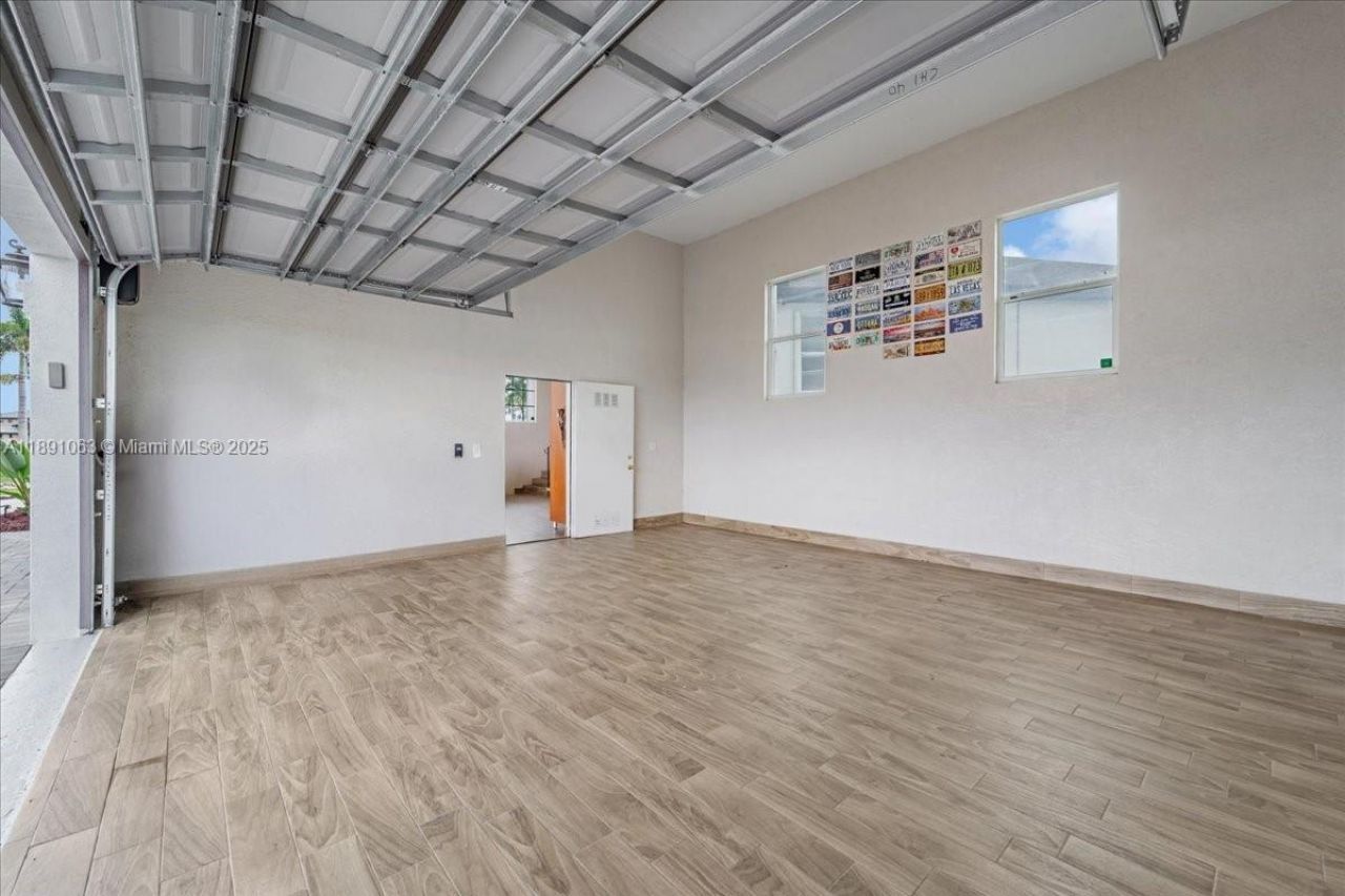 4213 NW 28th St, Cape Coral, FL 33993 Photo