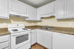 6239 Lucille Drive Drive photo 4