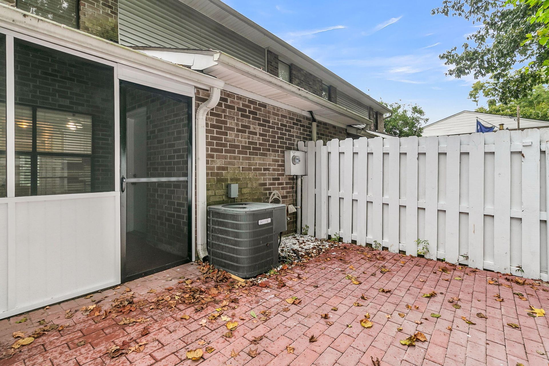 6239 Lucille Drive Drive Photo 30