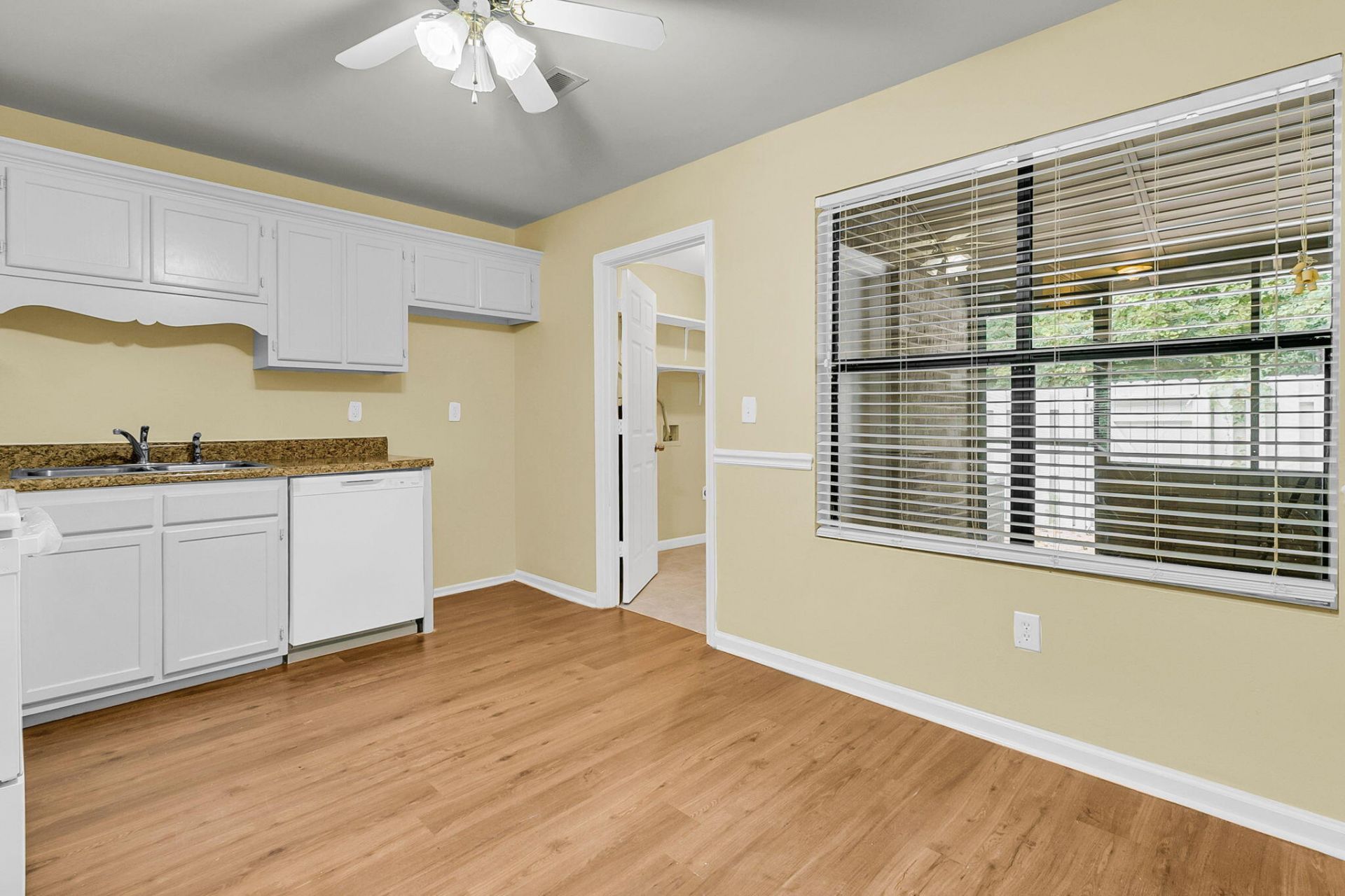 6239 Lucille Drive Drive Photo 6