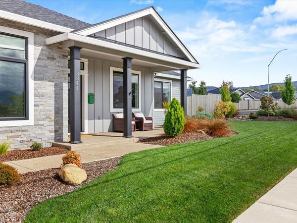 3811 Coal Mine Road, Medford, OR 97504