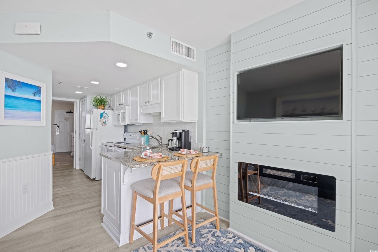 161 Seawatch Dr. Photo 17