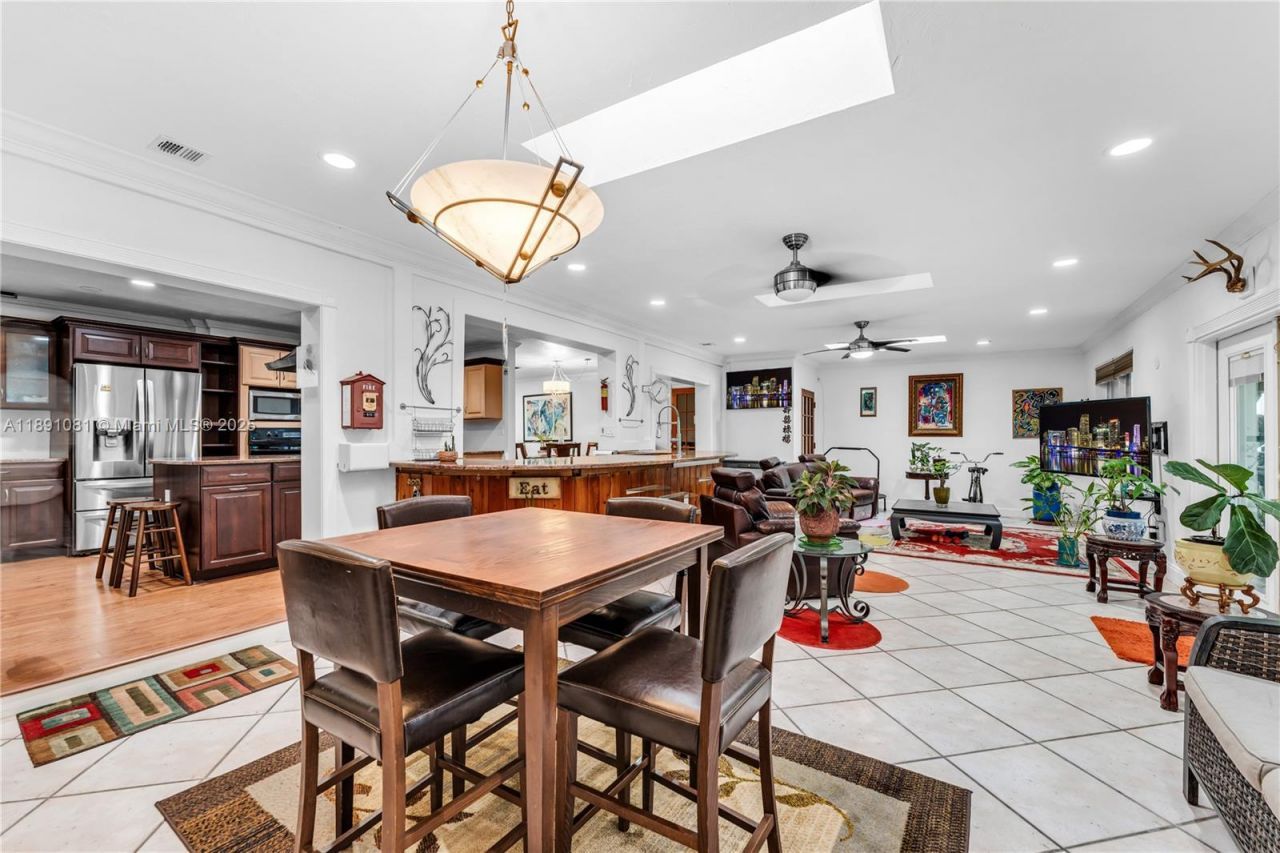 9081 SW 140th St, Miami, FL 33176 Photo