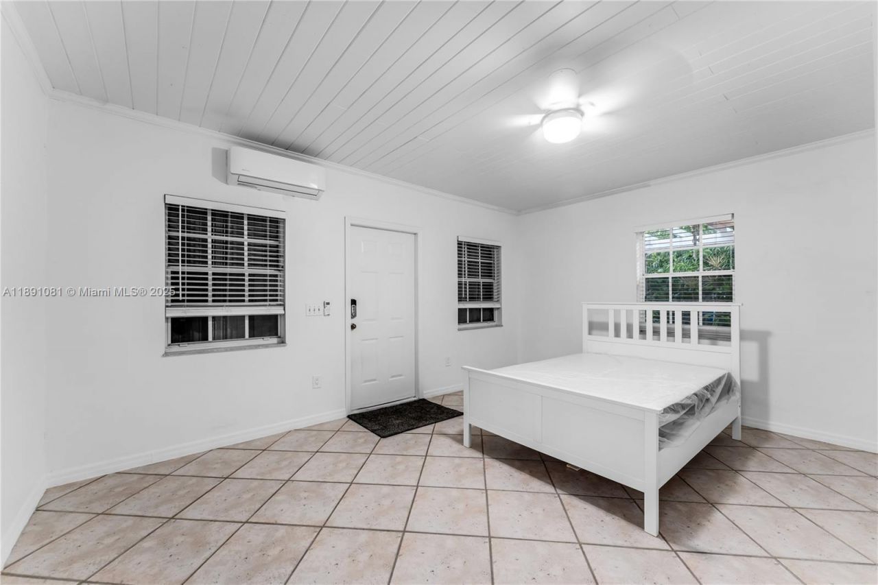 9081 SW 140th St, Miami, FL 33176 Photo