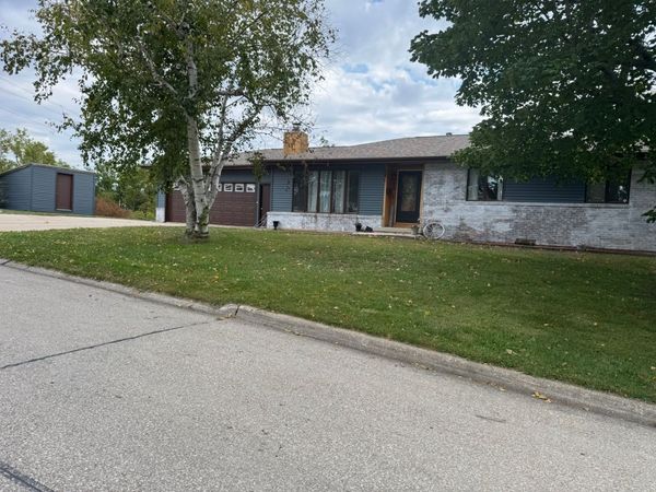 800 N 4th Street, Guthrie Center, IA 50115