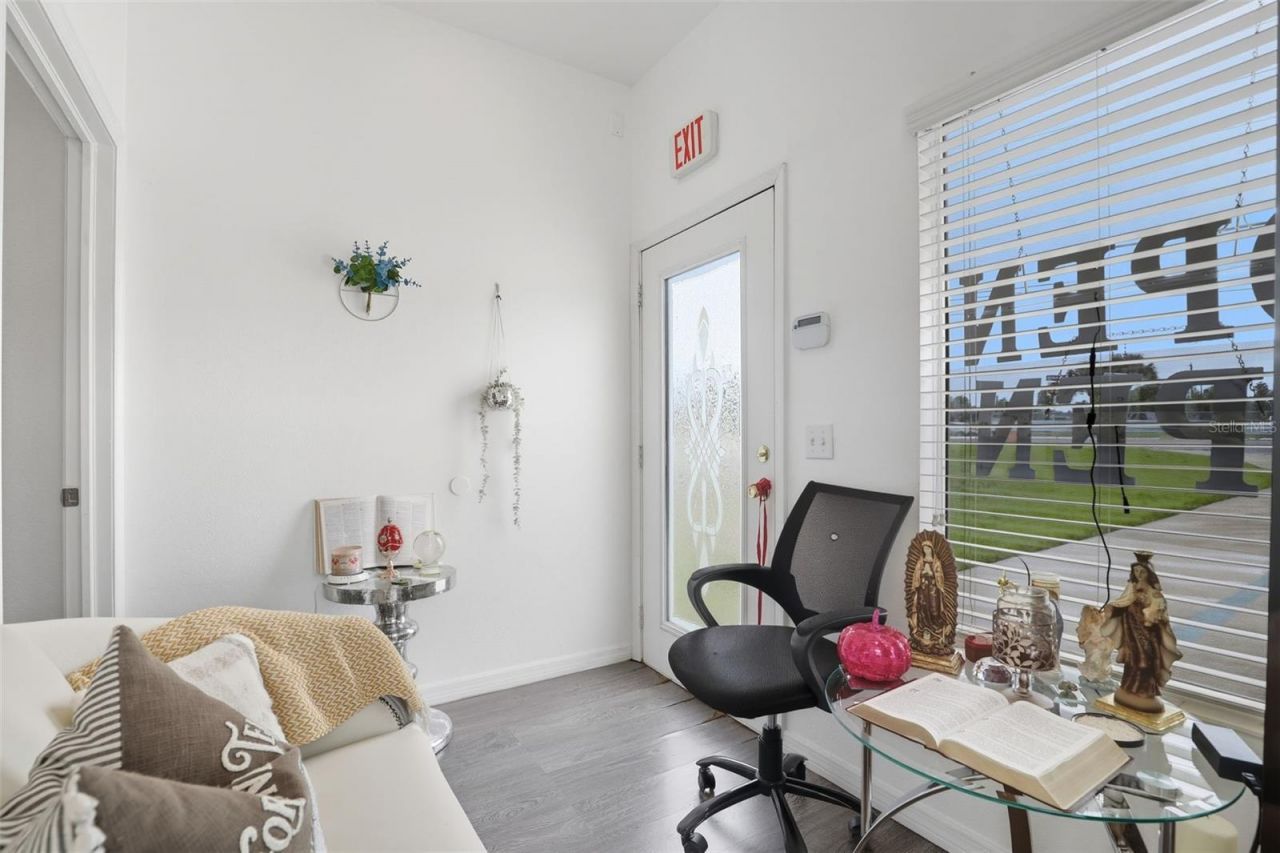 8027 S Orange Avenue, Orlando, FL 32809 Photo