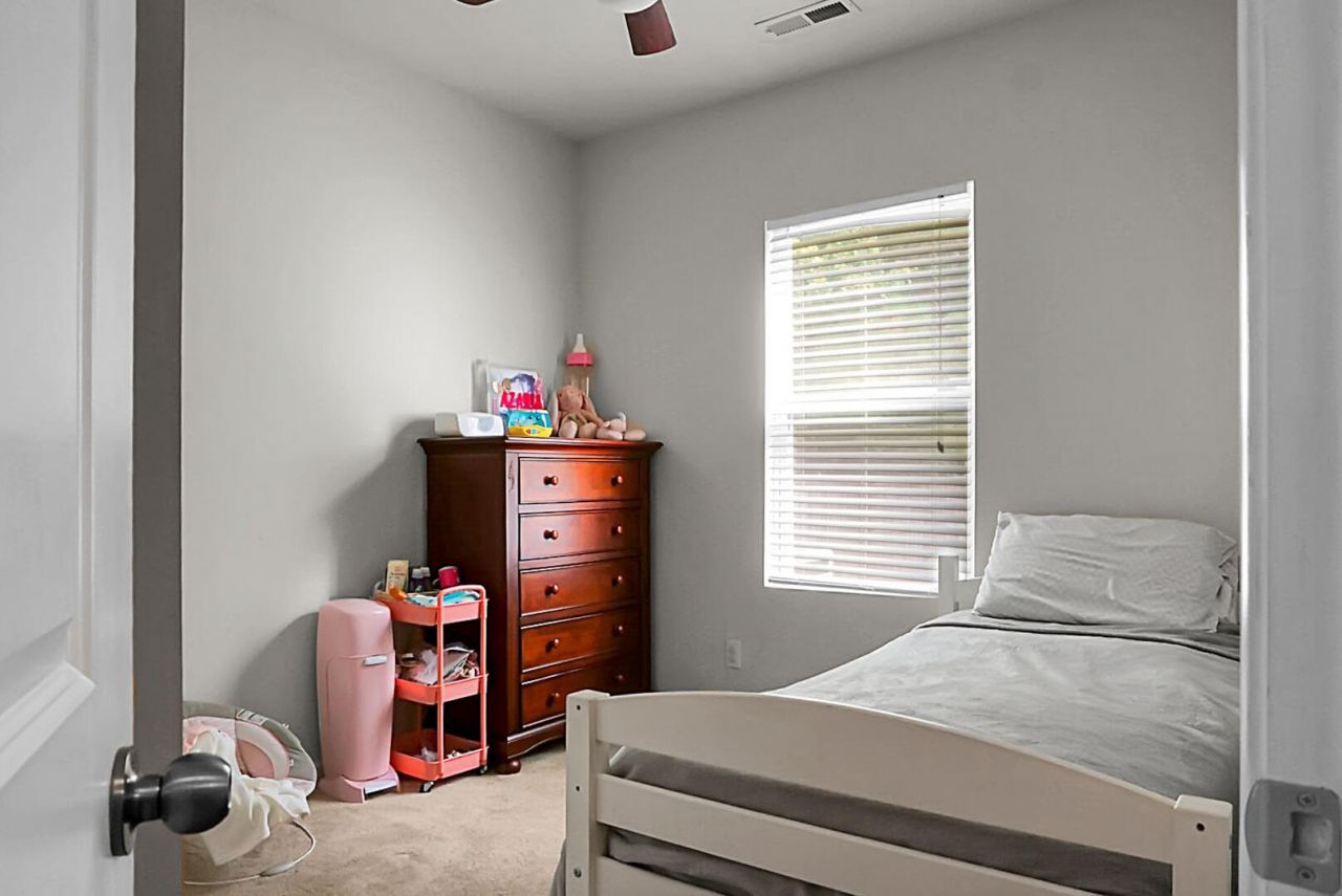 9754 Seed Street Photo 17