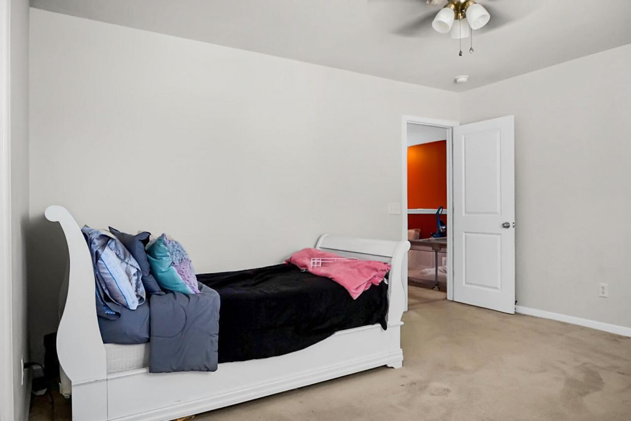 9754 Seed Street Photo 27