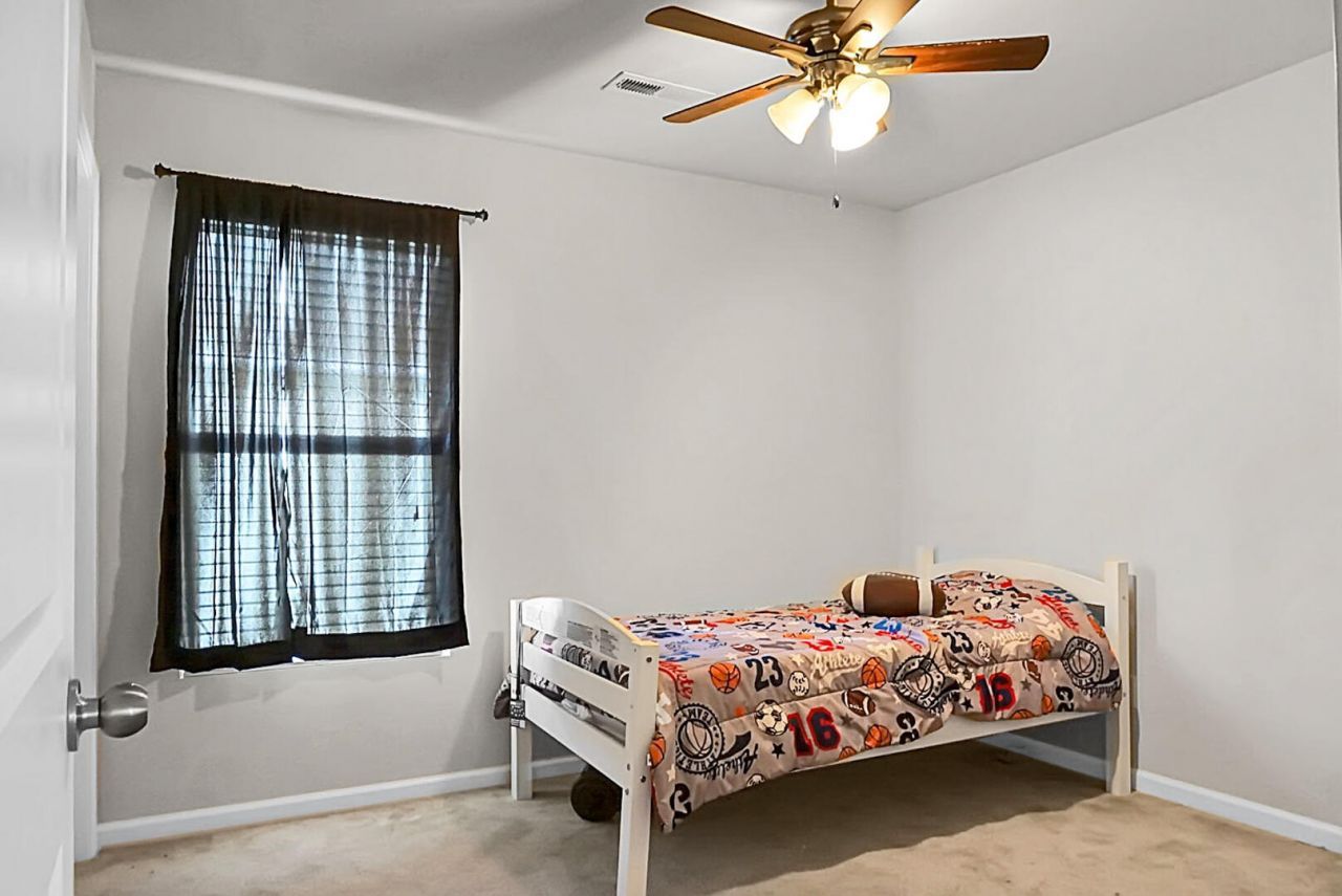 9754 Seed Street Photo 29