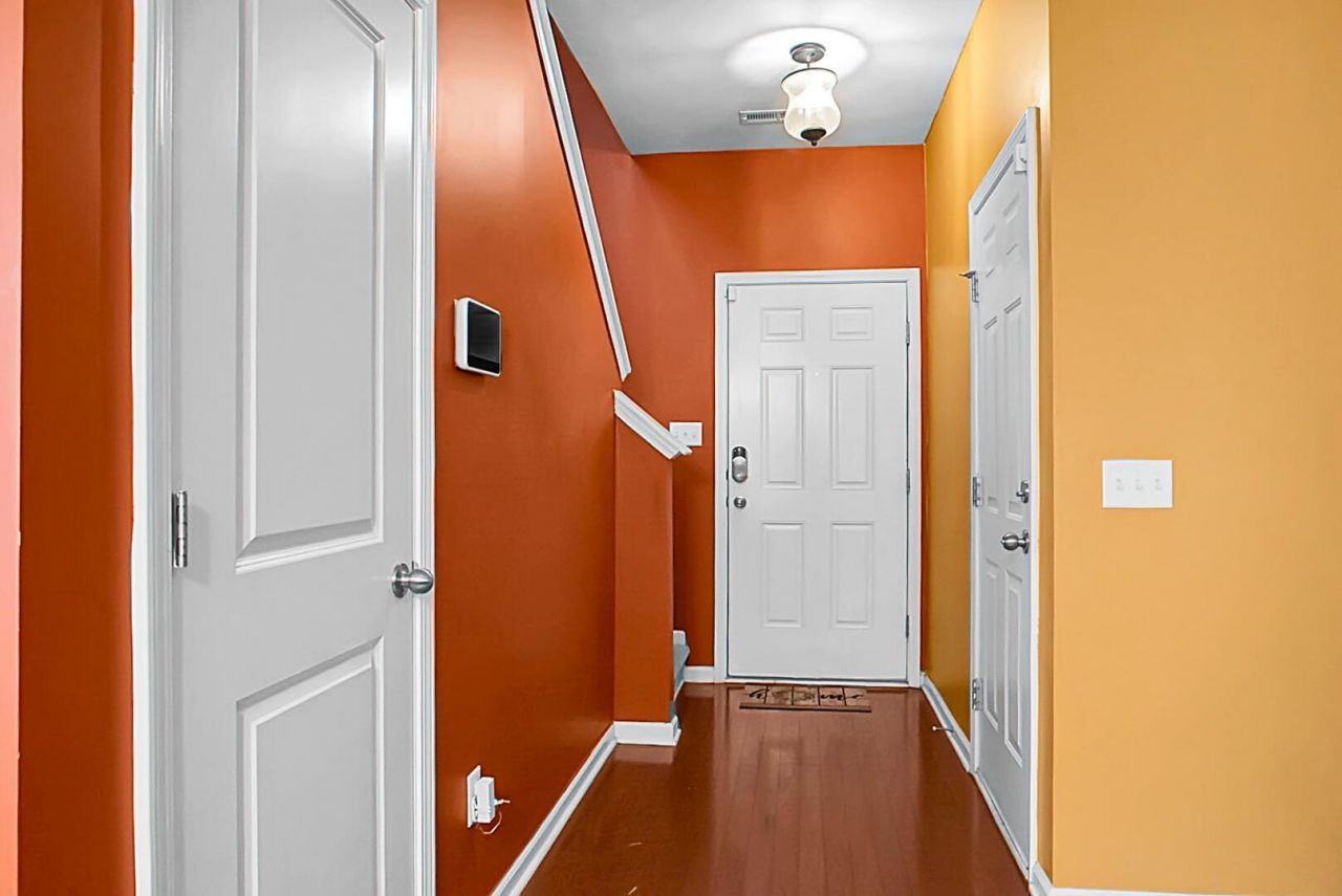 9754 Seed Street Photo 5