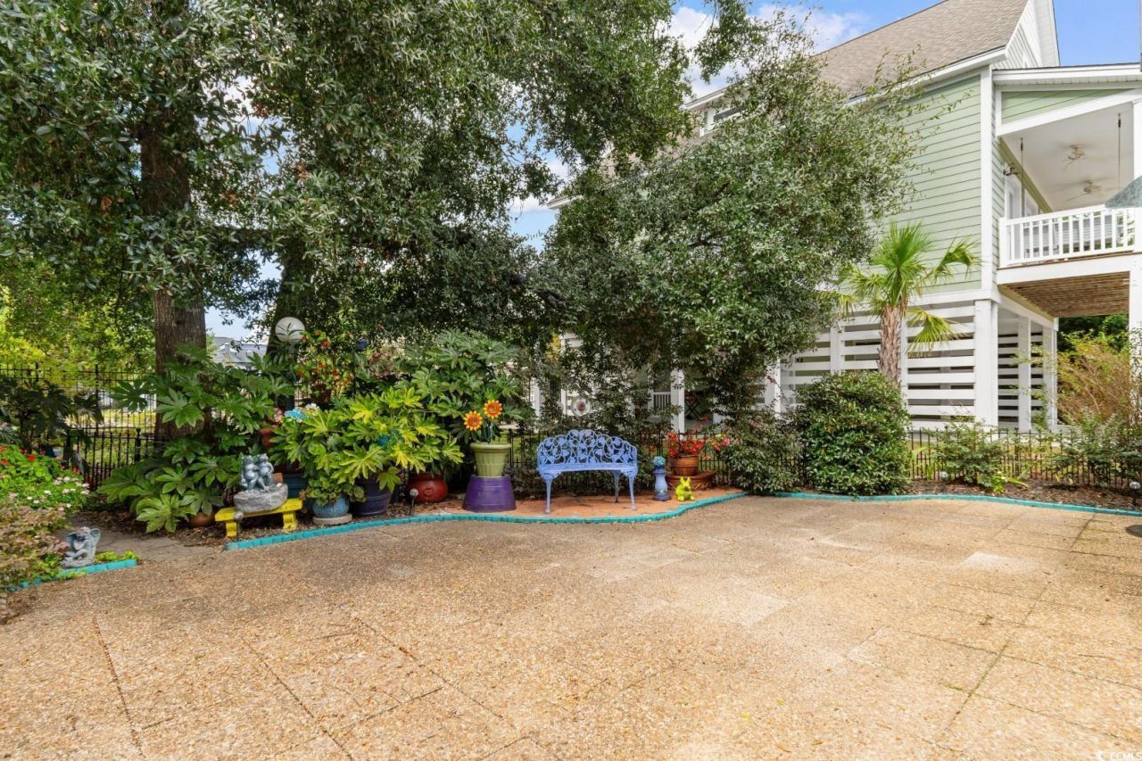 607 Rosemary Ln. Photo 32