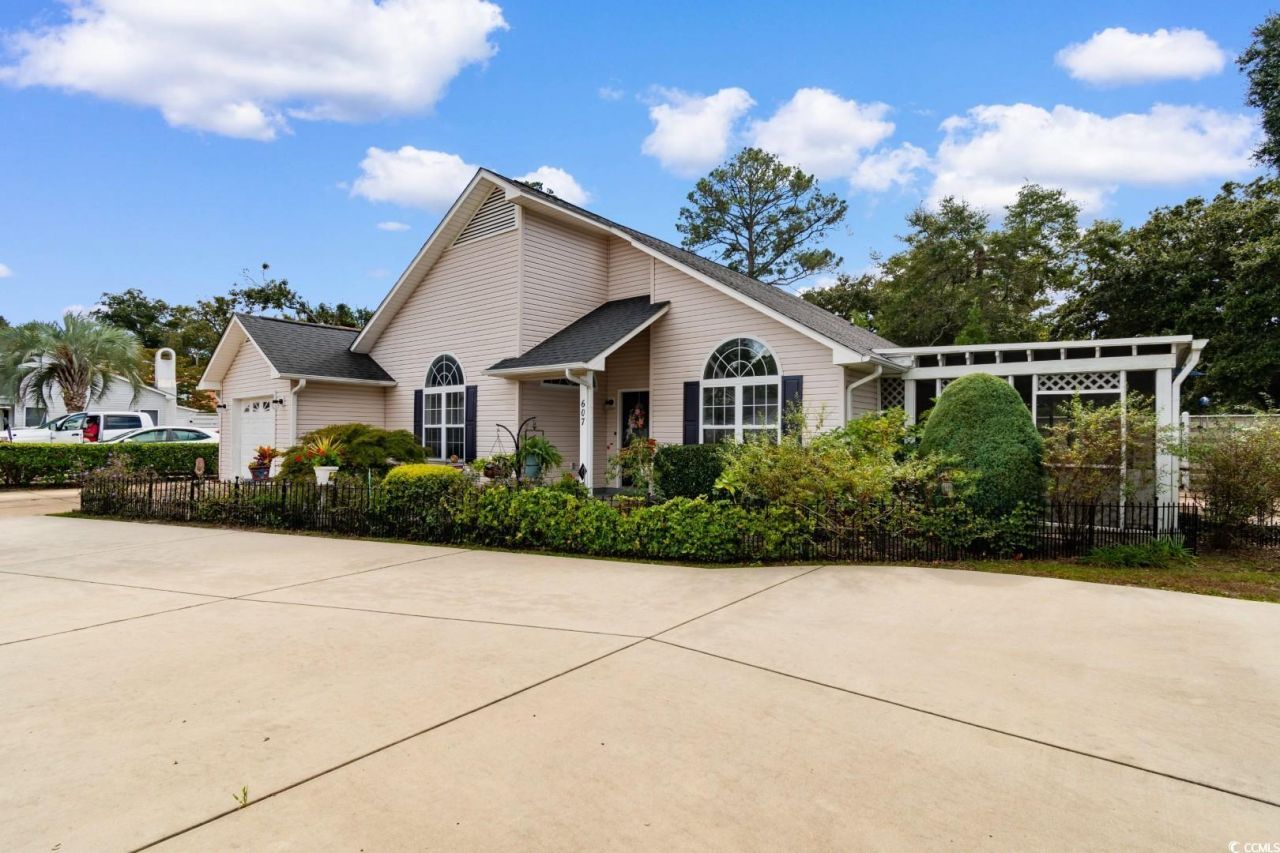 607 Rosemary Ln. Photo 34