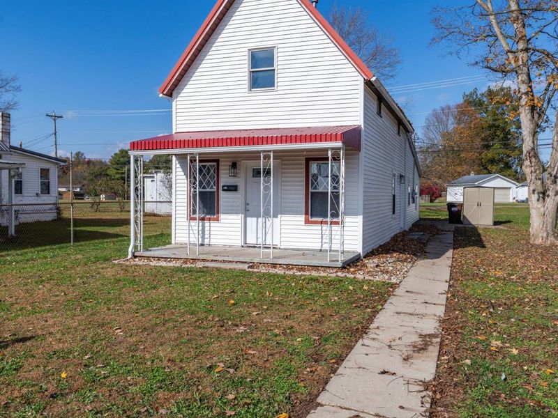 411 1st Avenue, Waverly, OH 45690 Photo 2