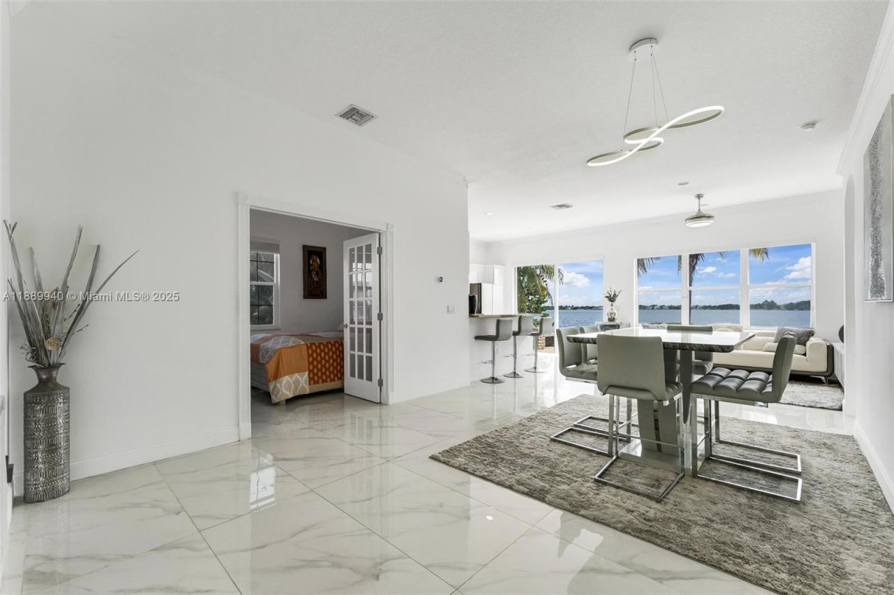 17018 SW 52nd Ct, Miramar, FL 33027 Photo