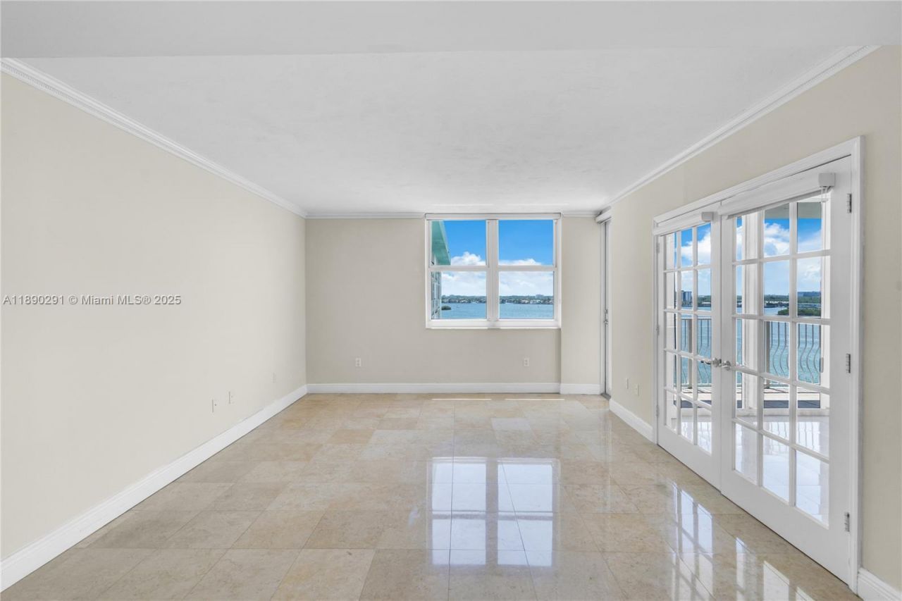 10350 W Bay Harbor Dr, Unit 10AB, Bay Harbor Islands, FL 33154 Photo
