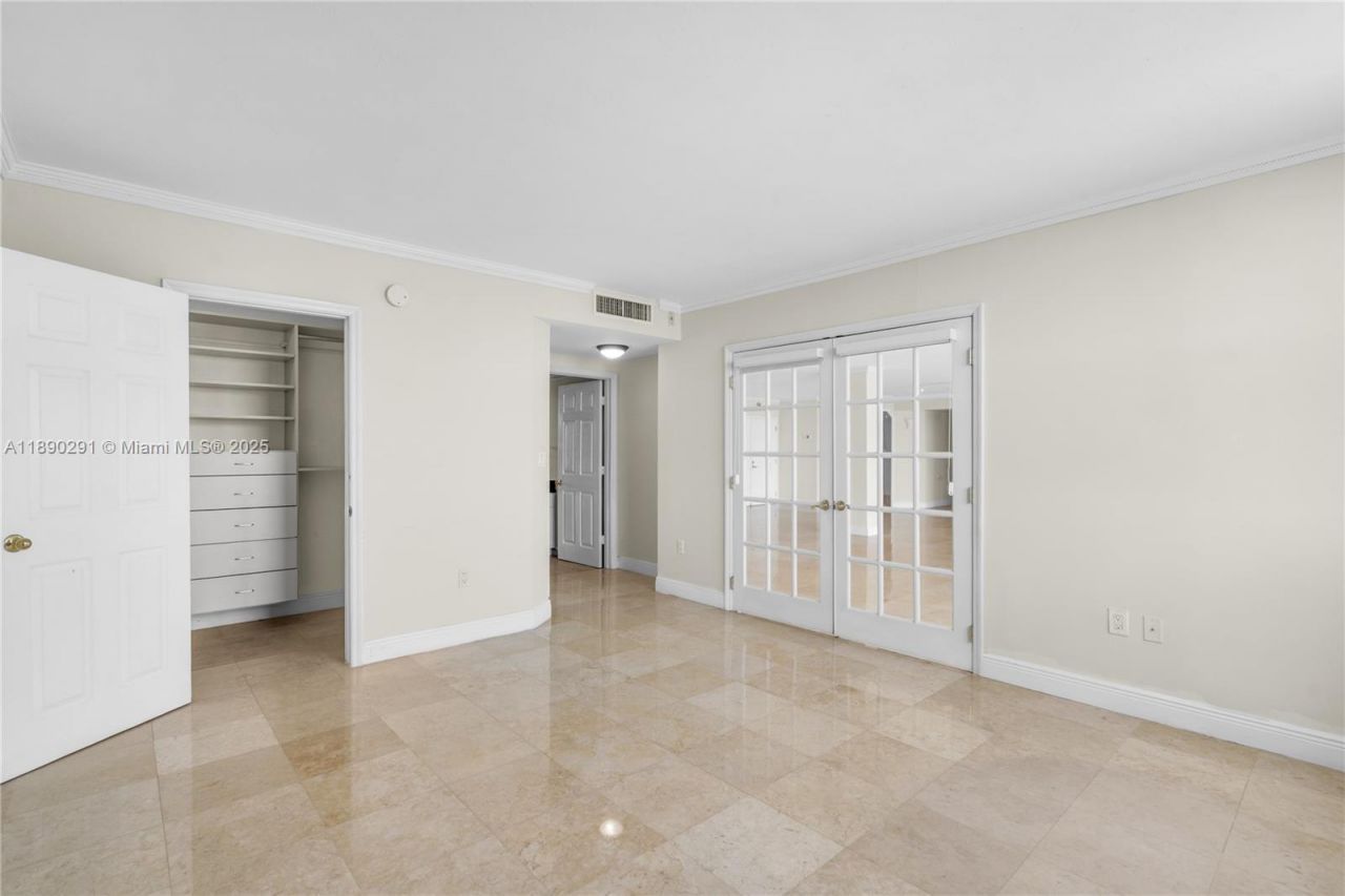 10350 W Bay Harbor Dr, Unit 10AB, Bay Harbor Islands, FL 33154 Photo