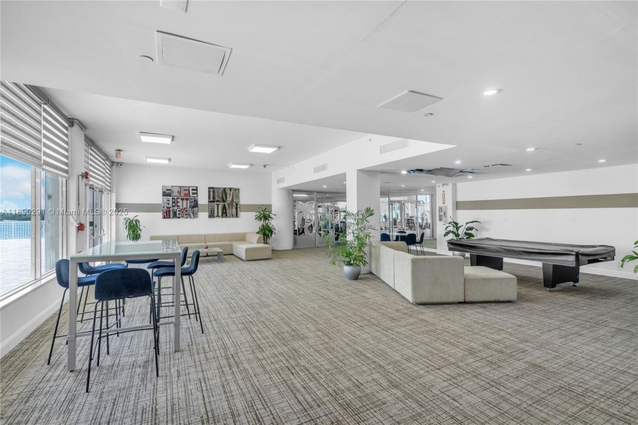 10350 W Bay Harbor Dr, Unit 10AB, Bay Harbor Islands, FL 33154 Photo