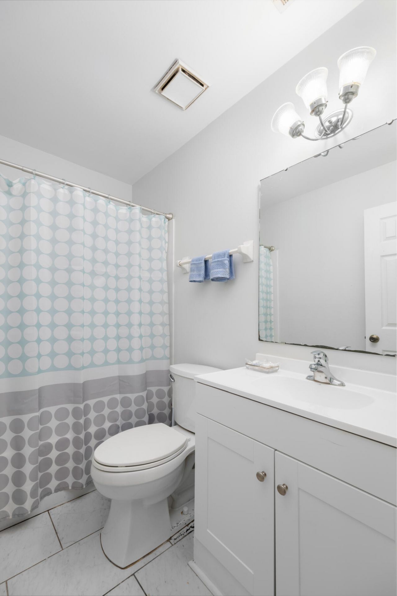 1815 Walsingham Way Photo 18