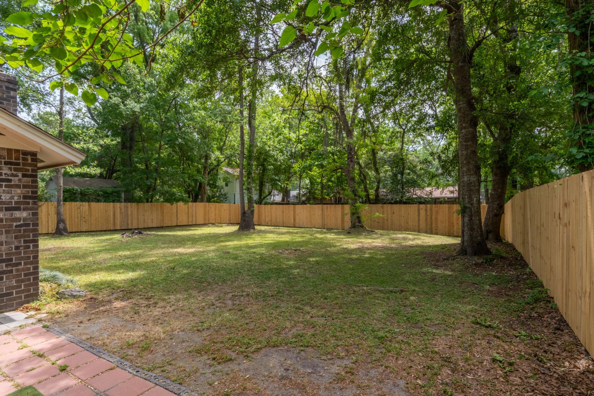 1815 Walsingham Way Photo 24