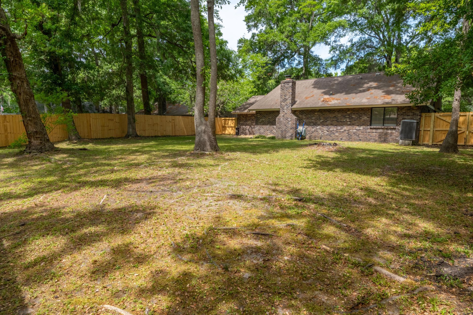 1815 Walsingham Way Photo 26