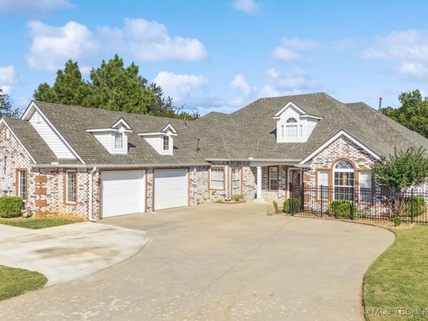 7101 S 282nd East Avenue, Broken Arrow, OK 74014