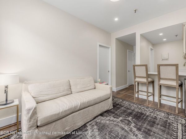 235 Sunrise Avenue, Unit 2211, Palm Beach, FL 33480