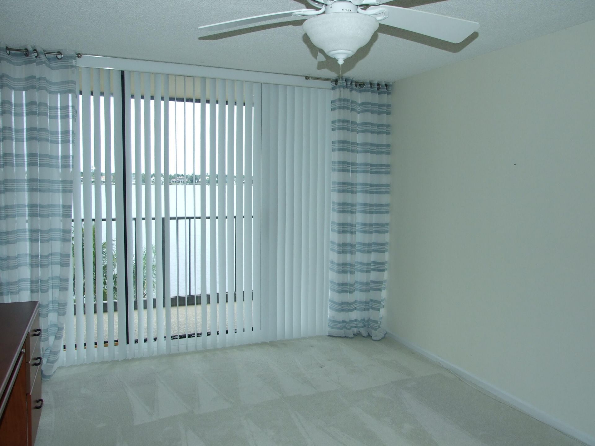 130 Lakeshore Drive, Unit 522, North Palm Beach, FL 33408 Photo