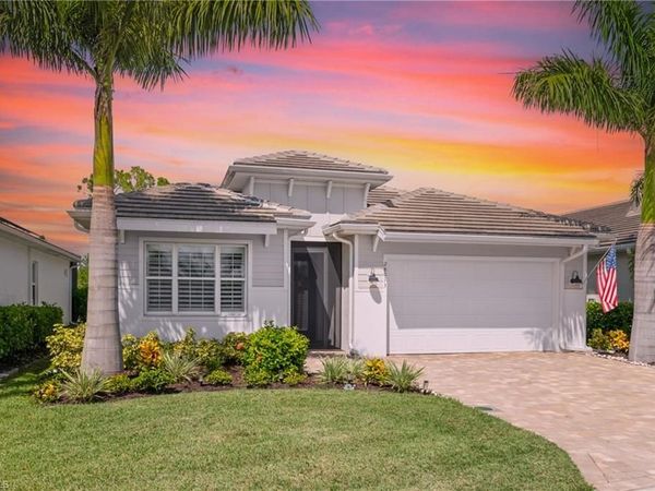 28013 Seasons Tide AVE, BONITA SPRINGS, FL 34135