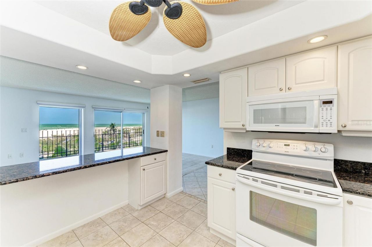 101 Benjamin Franklin Drive, Unit 46, Sarasota, FL 34236 Photo