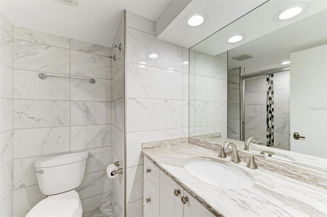 101 Benjamin Franklin Drive, Unit 46, Sarasota, FL 34236 Photo