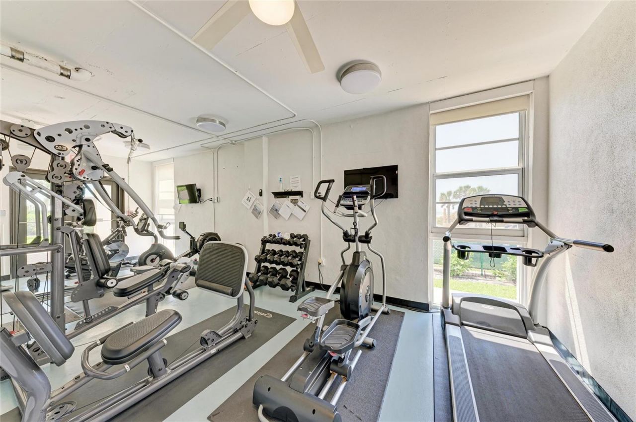 101 Benjamin Franklin Drive, Unit 46, Sarasota, FL 34236 Photo