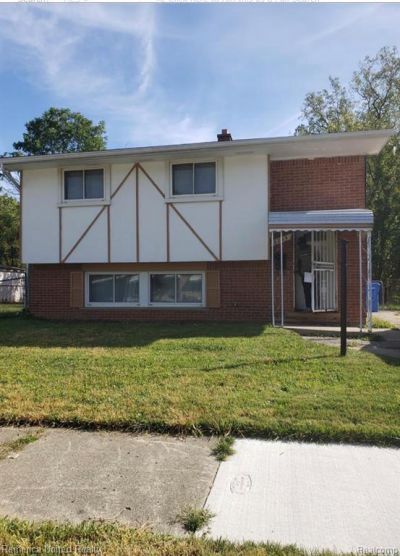 3235 Isabelle Avenue Inkster, MI 48141