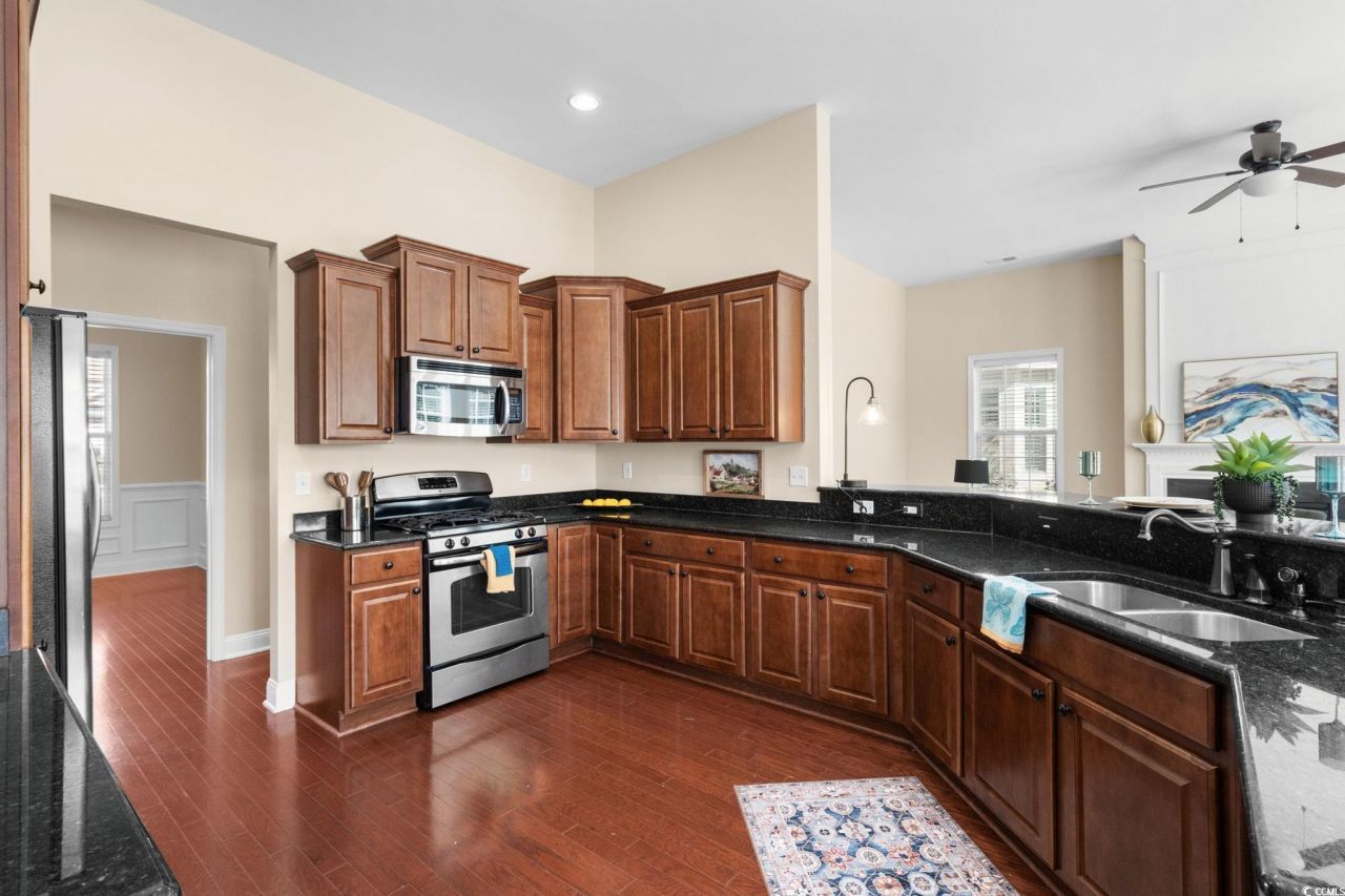 1178 Shire Way Photo 16