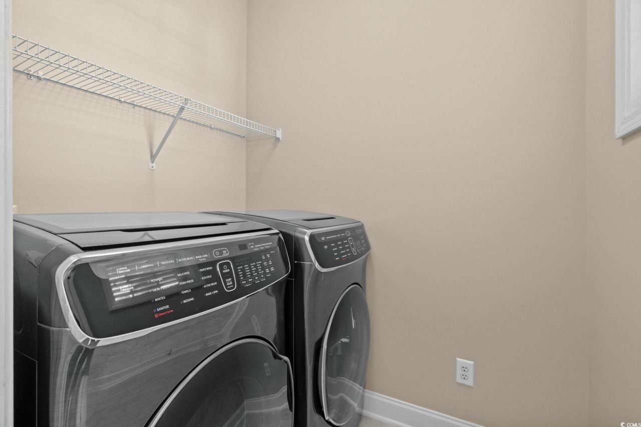 1178 Shire Way Photo 32