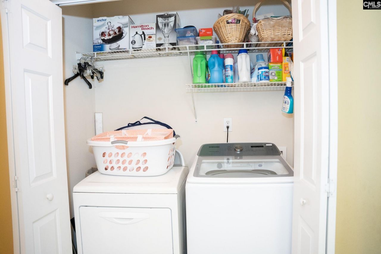 2174 Walker Solomon Way  Photo 9