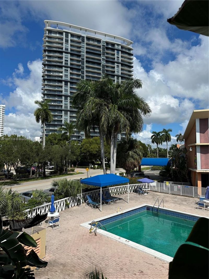 26 Diplomat Pkwy, Unit 2248, Hallandale Beach, FL 33009 Photo