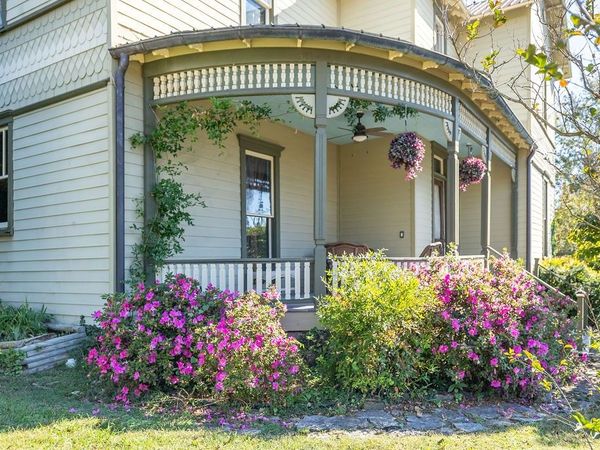 318 W Jefferson St, Pulaski, TN 38478