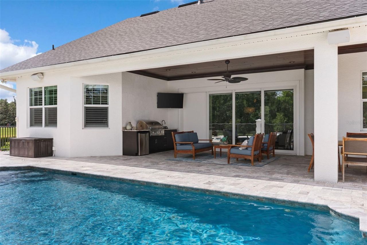 10705 Crane Hill Court, Thonotosassa, FL 33592 Photo