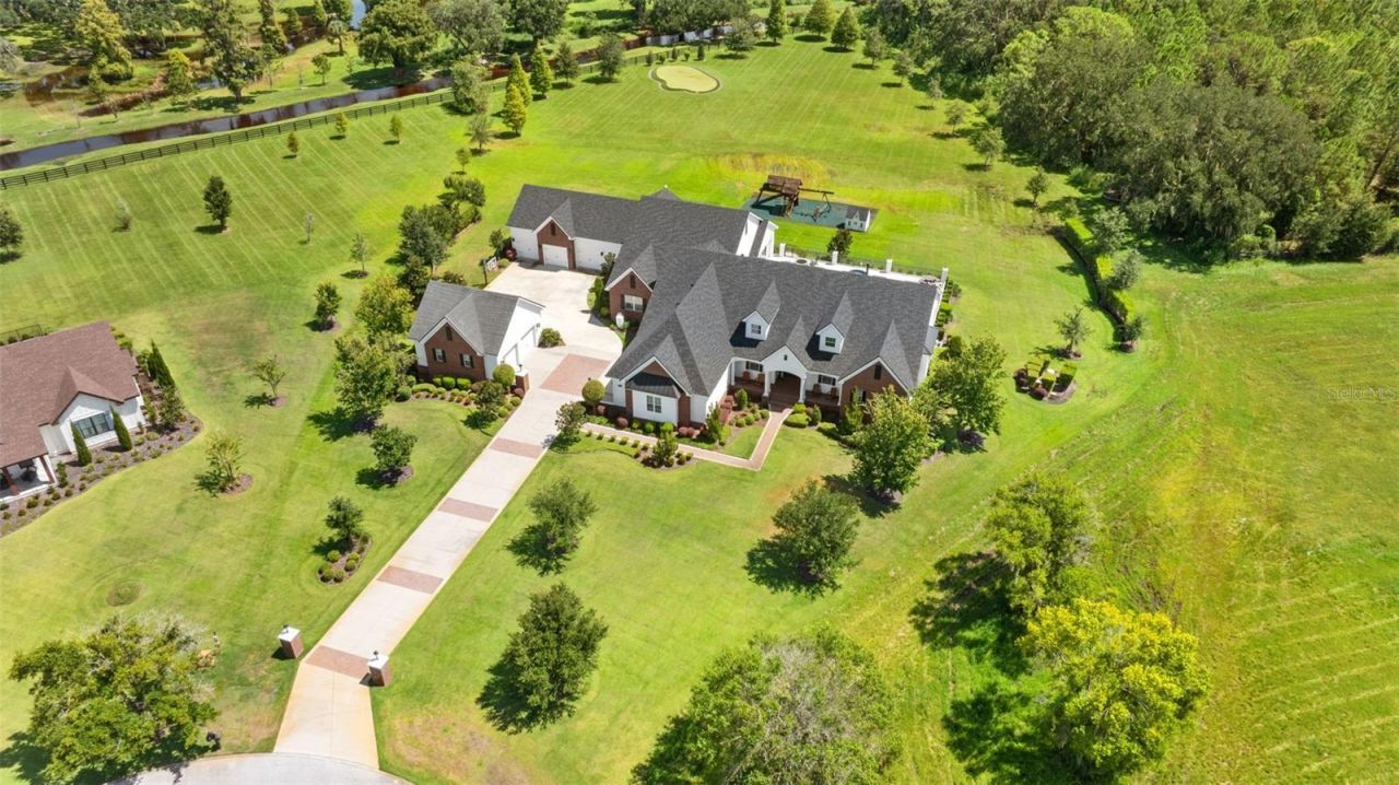 10705 Crane Hill Court, Thonotosassa, FL 33592 Photo