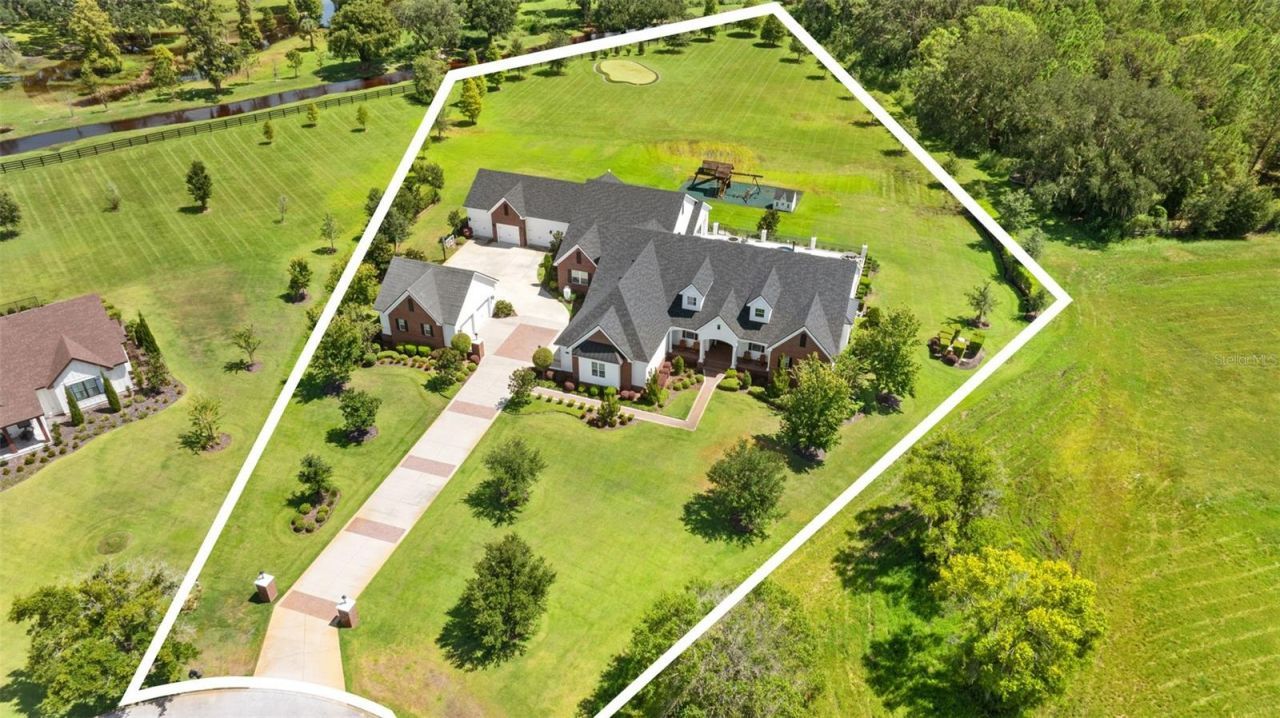 10705 Crane Hill Court, Thonotosassa, FL 33592 Photo